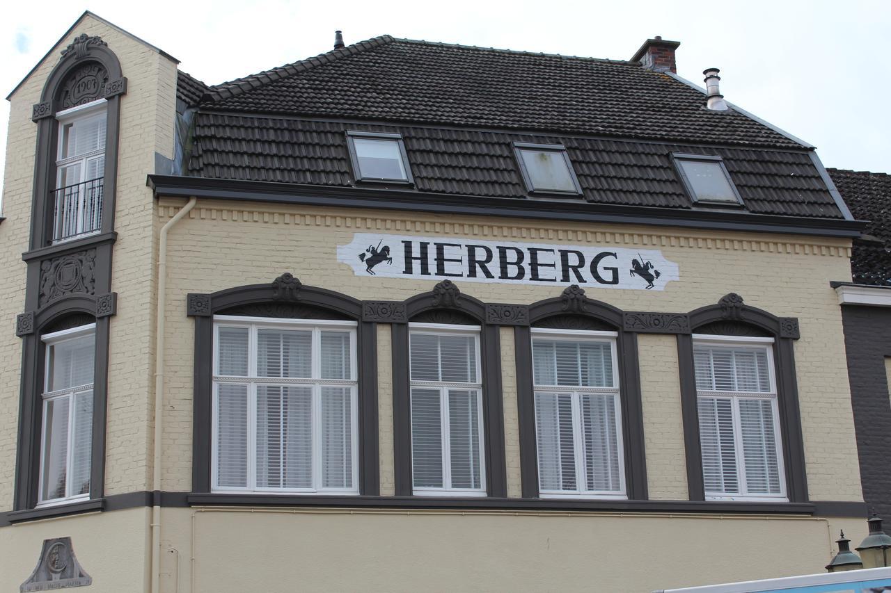 Herberg De Zwarte Ruiter Gulpen Exteriör bild